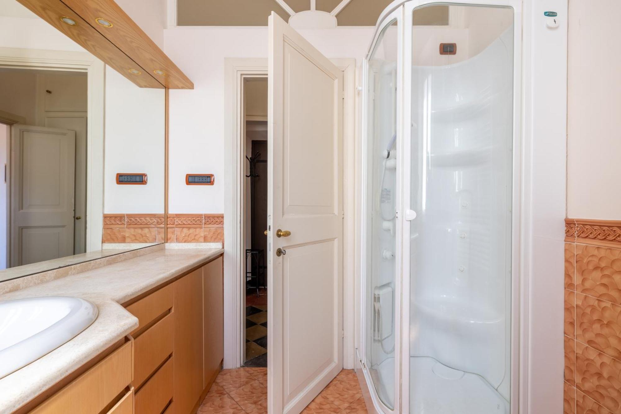 Charming Apartment At Spanish Steps, No Elevator Rome Bagian luar foto